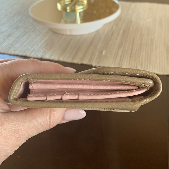 Coach dotted Op Art long wallet on chain EUC - Picture 10 of 14